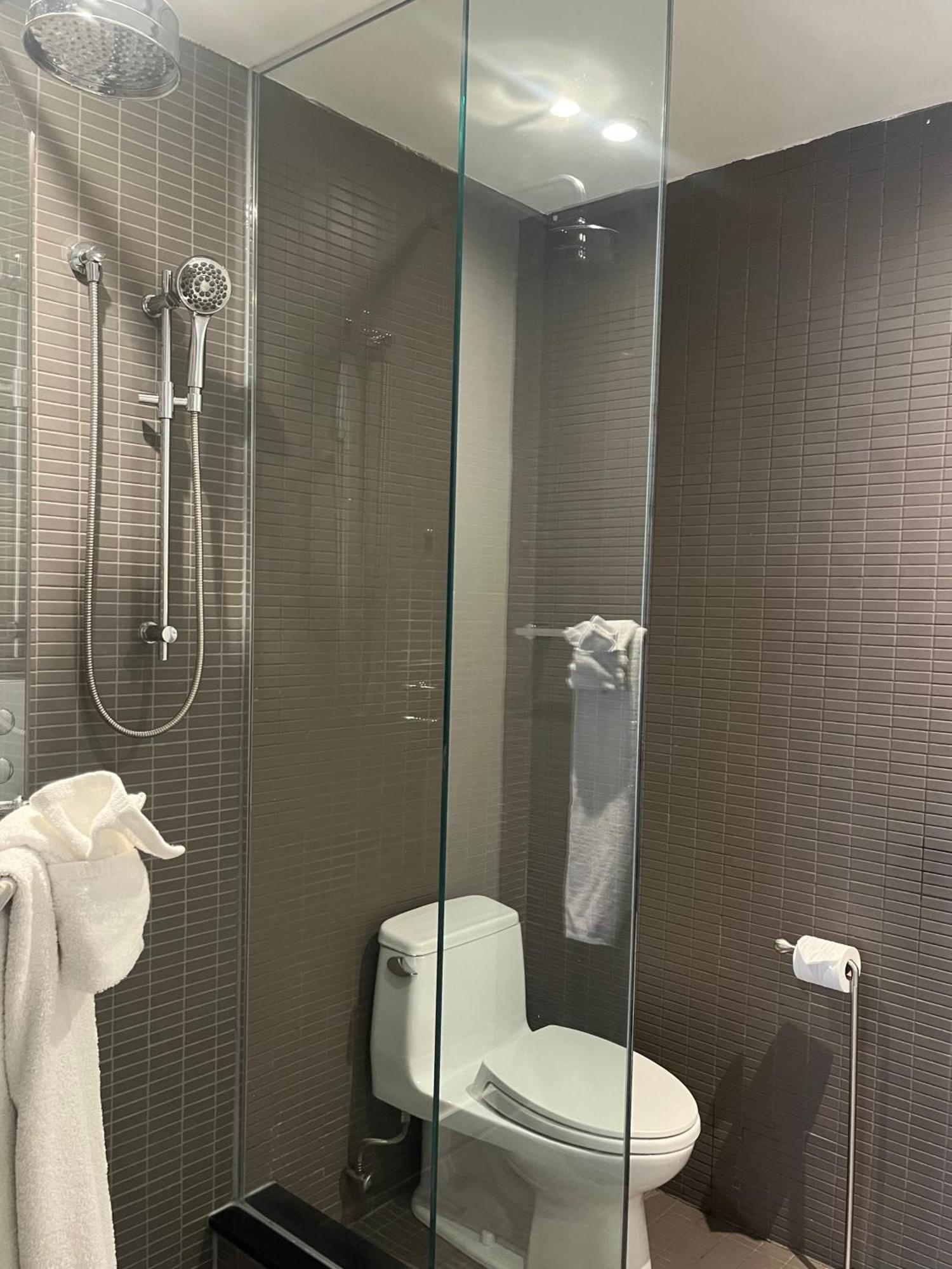 Hotel Ocho Toronto Kültér fotó