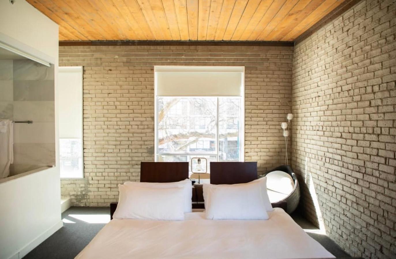 Hotel Ocho Toronto Kültér fotó