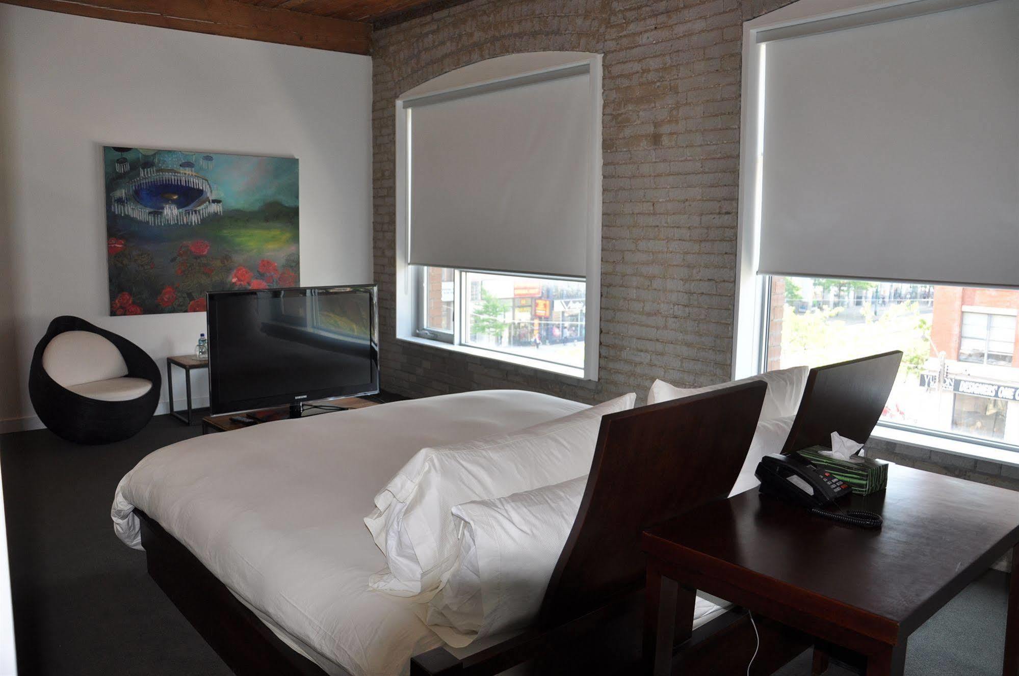 Hotel Ocho Toronto Kültér fotó